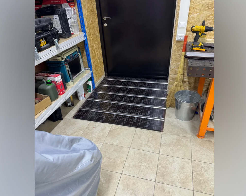 Порог одноуровневый ПС 08.1800.01лч Серебро