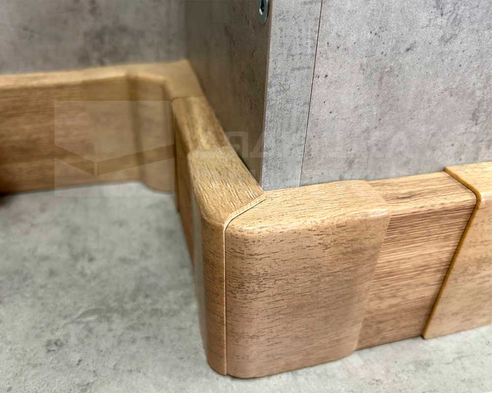 Крышка плинтусного кабельного канала GraceElectro, 20x80 мм, 2м. Белый