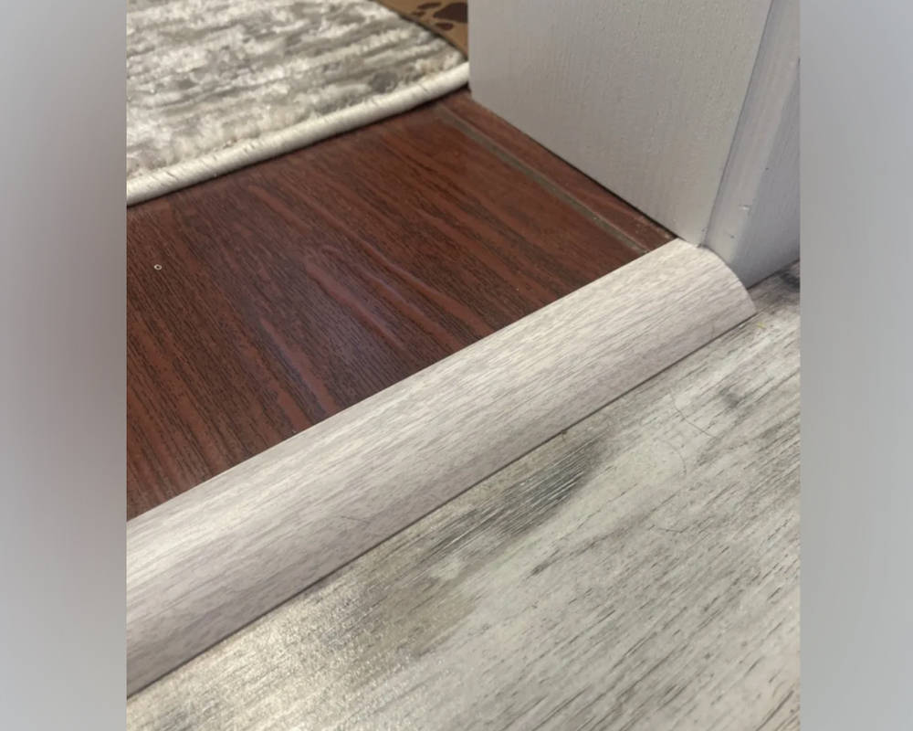 Порог одноуровневый ПС 04-3.2700.056 2,7 м Бетон темный