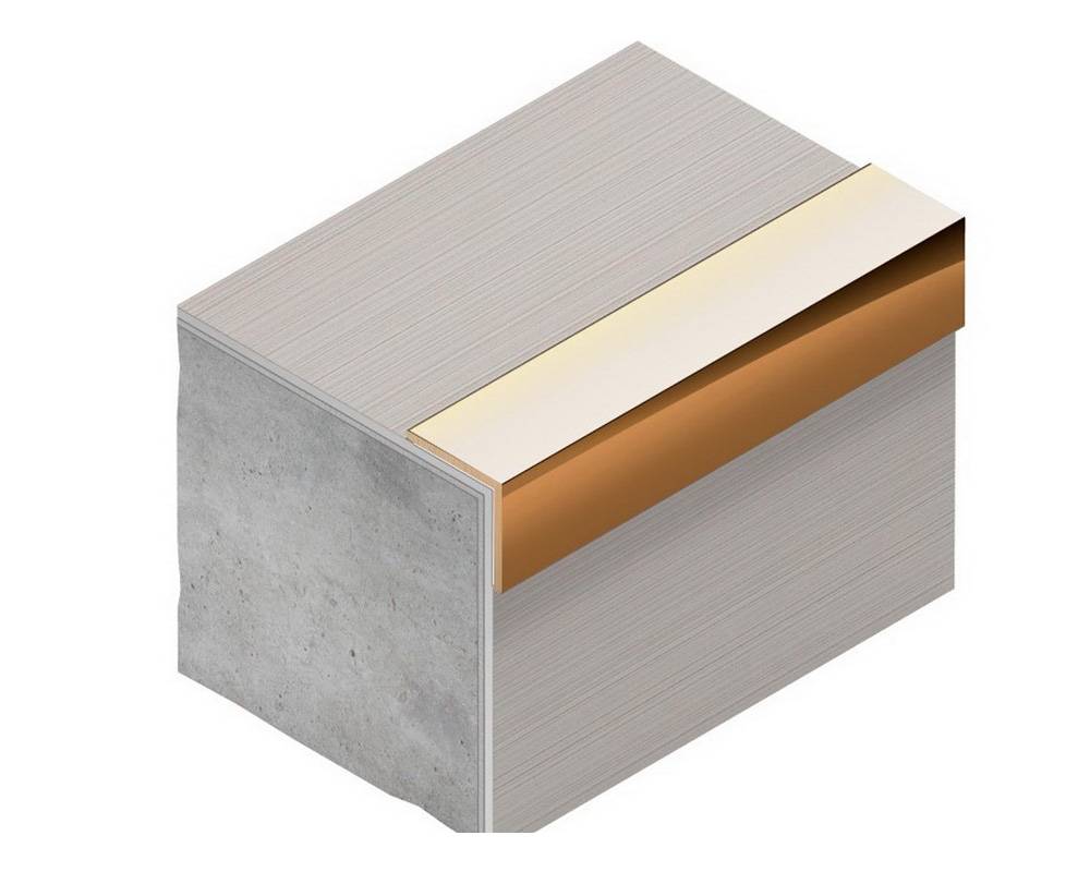 PVL74-04 Угол латунь Антик бронза светлая 20х20мм 2.7м