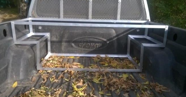 Уголок равнополочный 10х10 мм Уп 02.2000.504л Бронза. Цена за 5 штук.