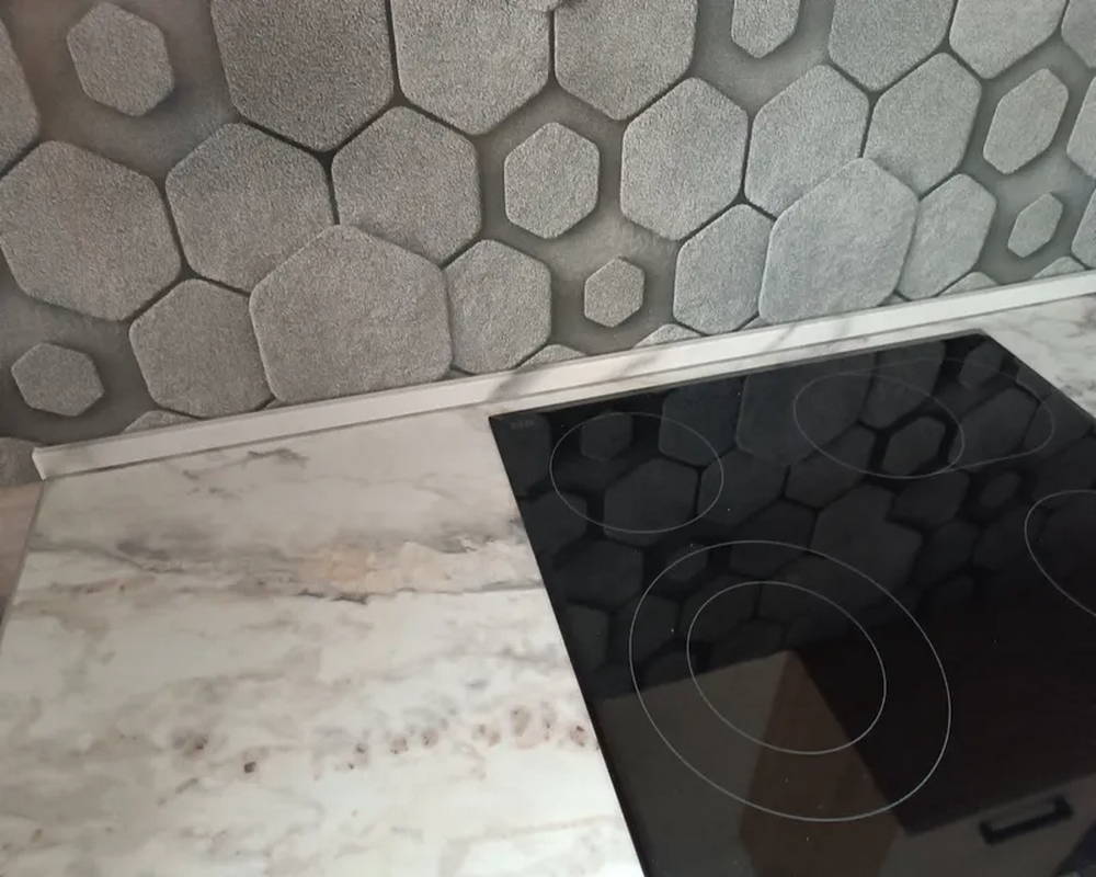 Плинтус для столешниц прямоугольный ПВХ Волшебная палочка 25*12мм 3м 3062 Опал светлый