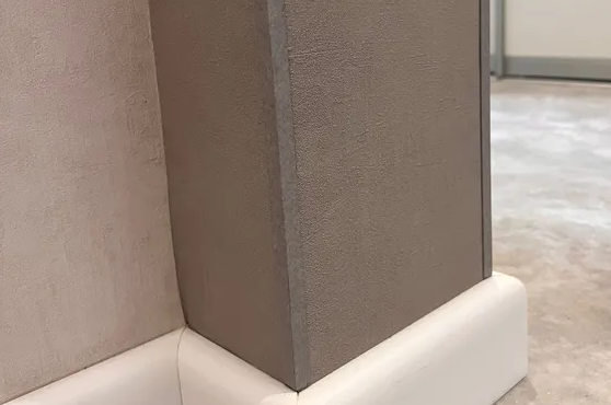 Угол декоративный Уп 04-27.2700.557 (15х15 мм)