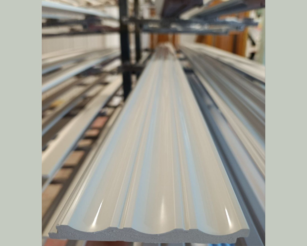 Стеновая панель HI WOOD белая. LV138 NP HI WOOD 120,0мм х 12,0мм х 2,7м. Окраска включена в стоимость