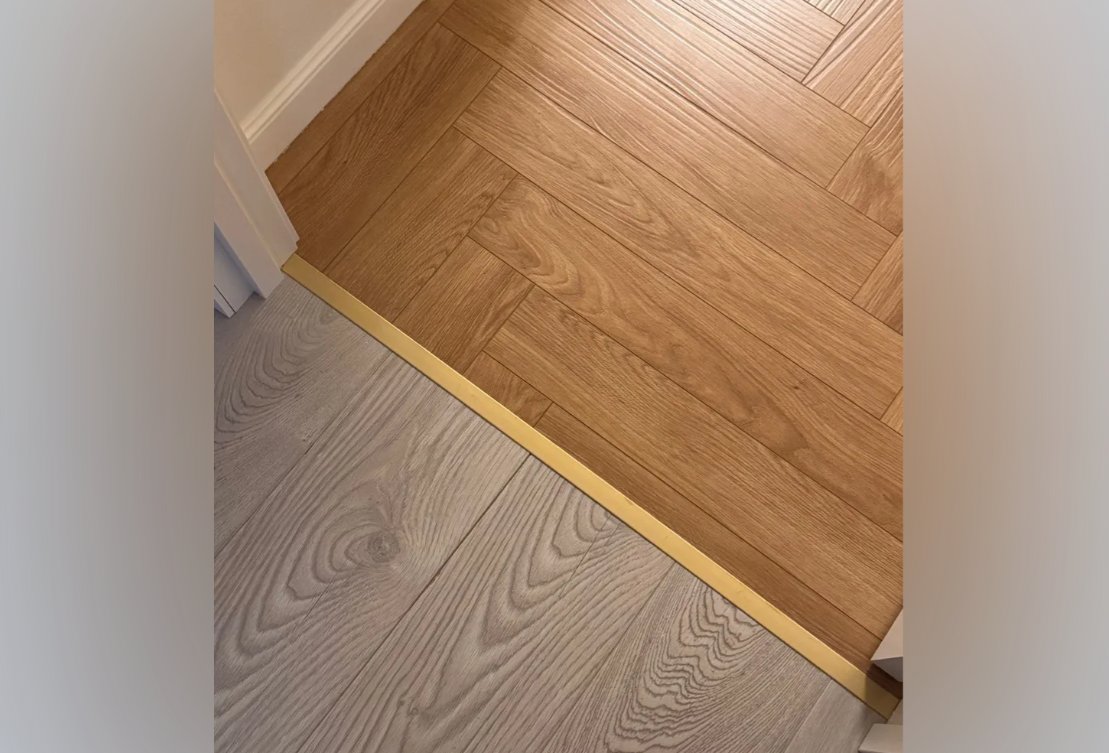 PVS90-05 Профиль Т-образный нержавеющая сталь Золото зеркальное 14мм х 2.7м