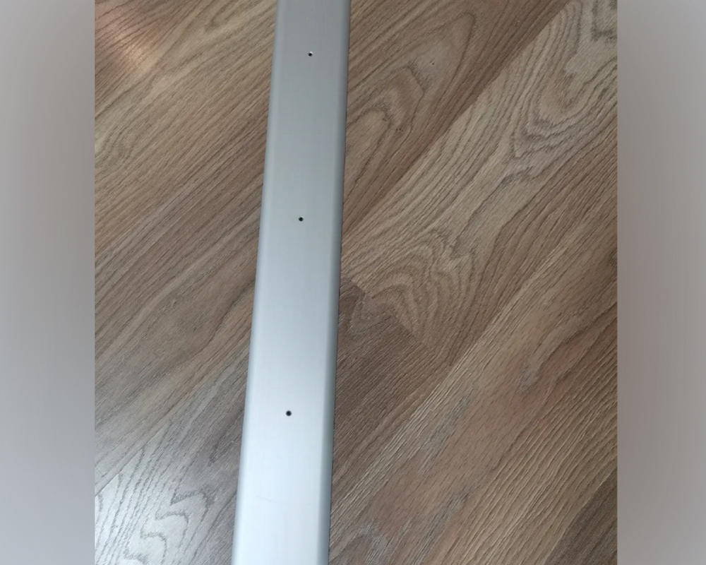 Порог одноуровневый ПС 07-1.1800.01л Серебро