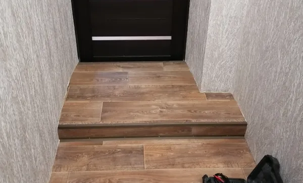 Порог угловой ПУ 05-1.1800.083н Бук натуральный