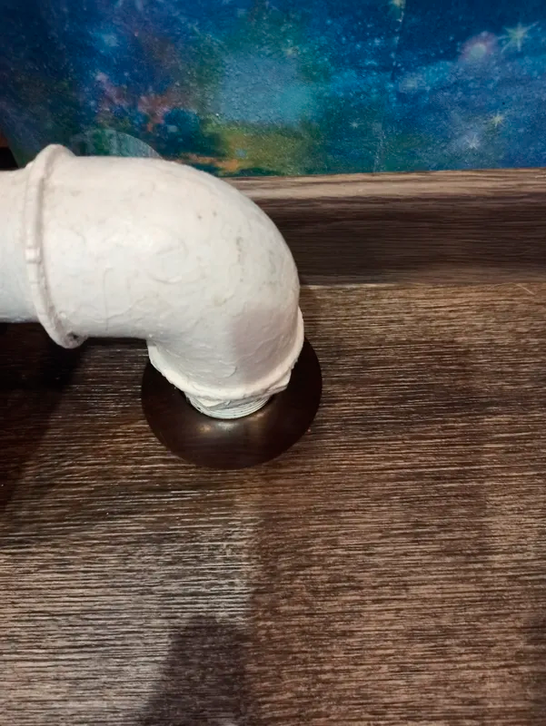 Обвод для труб 3/4 ПВХ ИДЕАЛ 28мм 302 Венге Черный