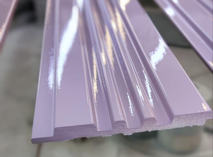 Стеновая панель HI WOOD белая. LV121 NP HI WOOD 120,0мм х 12,0мм х 2,7м. Окраска включена в стоимость