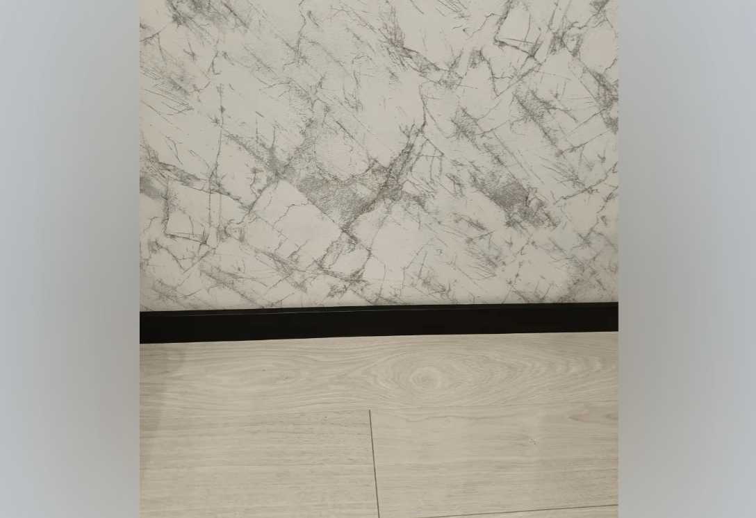 Плинтус МДФ Лука Пл 80МДФ.2700.Point line 24034 Черный лофт