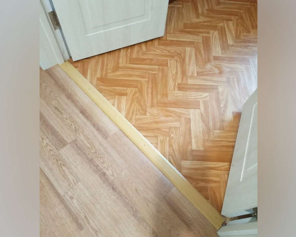 Порог одноуровневый ПС 05.1800.086 Пробка