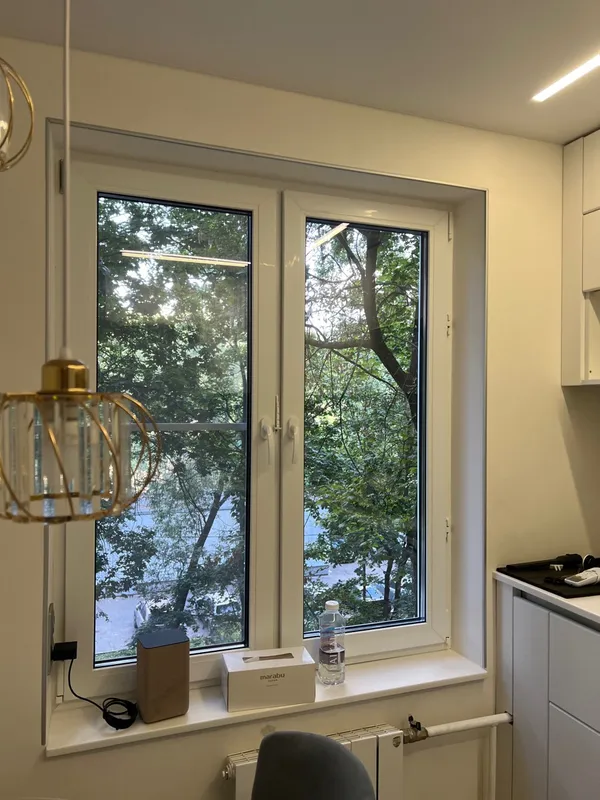 Угол внешний. Латунь полированная.10х10мм 2,7м MSPEGOL 10А